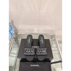 Chanel High Heels